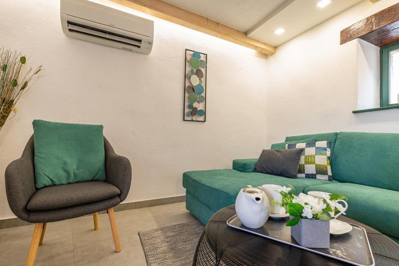 Casa Amelia In Pićan Extérieur photo