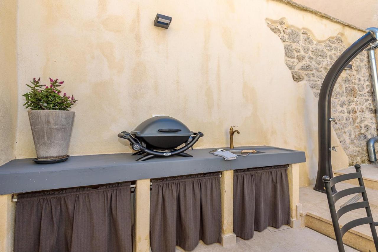 Casa Amelia In Pićan Extérieur photo