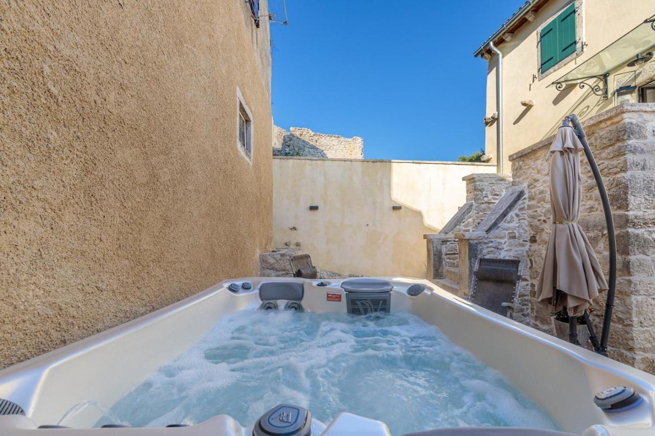 Casa Amelia In Pićan Extérieur photo